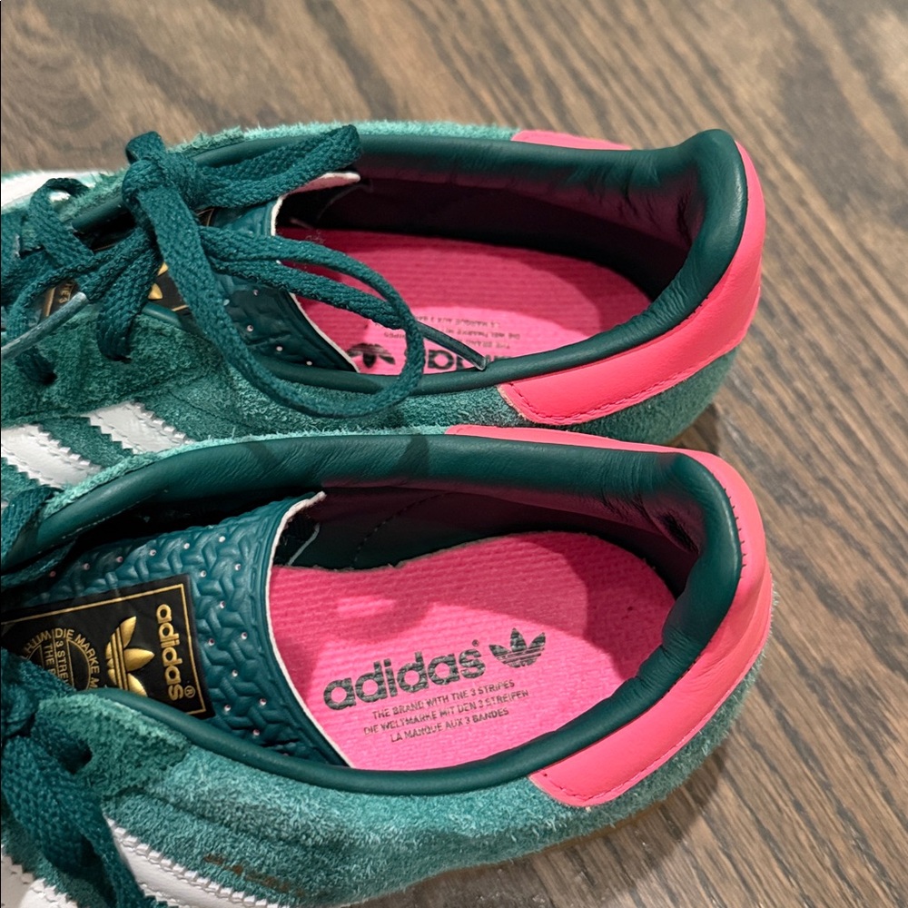 Adidas Green and Pink gazelle Sneakers US 7 - Picture 3 of 5